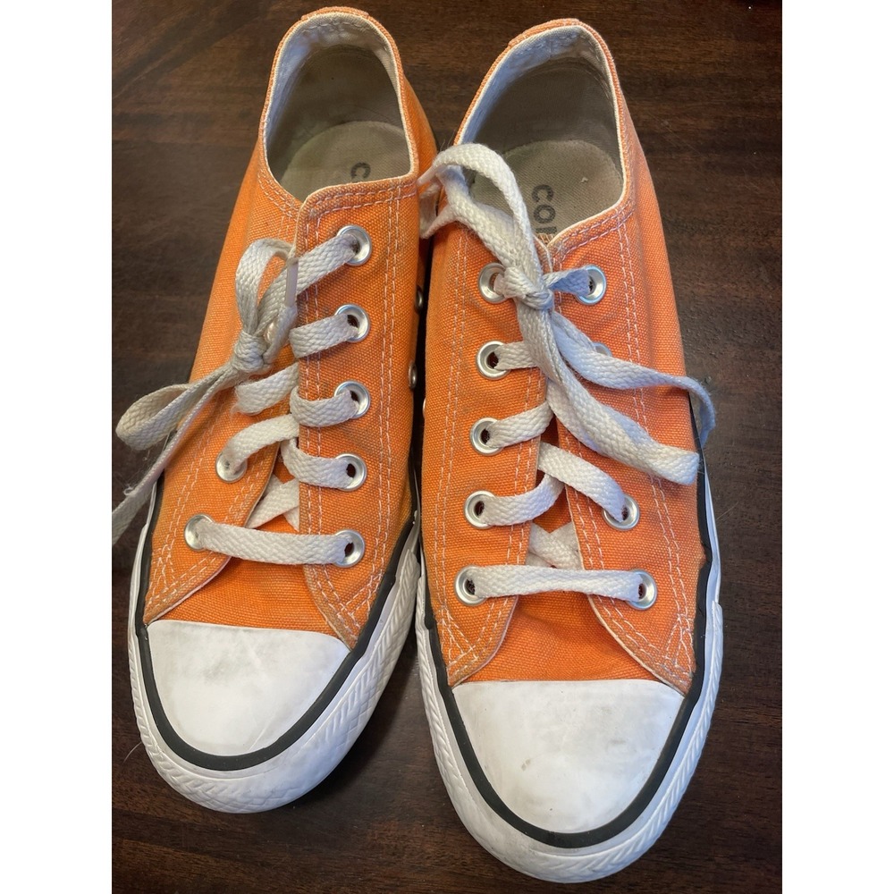Orange Low Chuck Converse Size 4 Men 6 Women